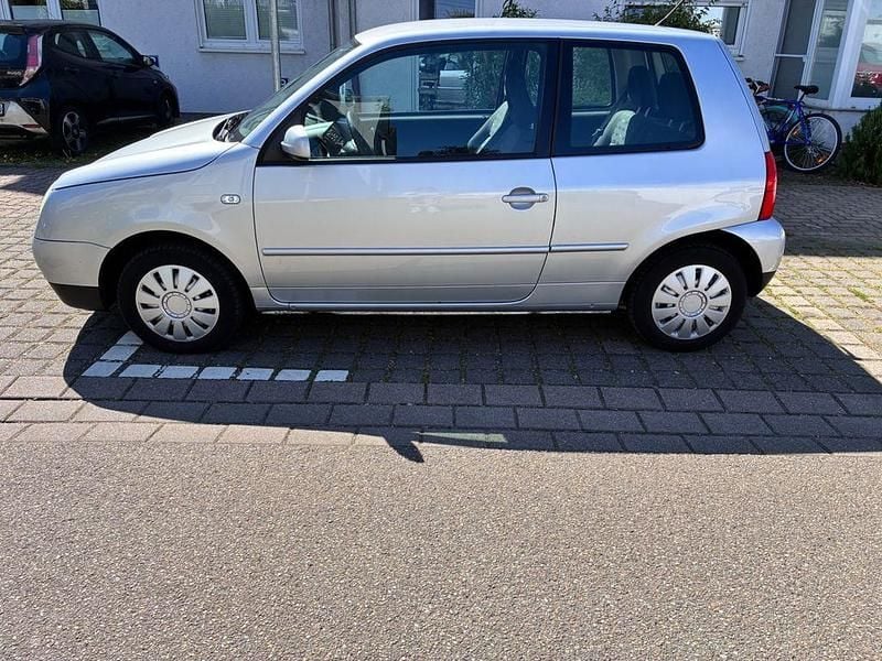 Gebraucht VW Lupo 50 PS (36 kW) 2004 Silber Kleinwagen