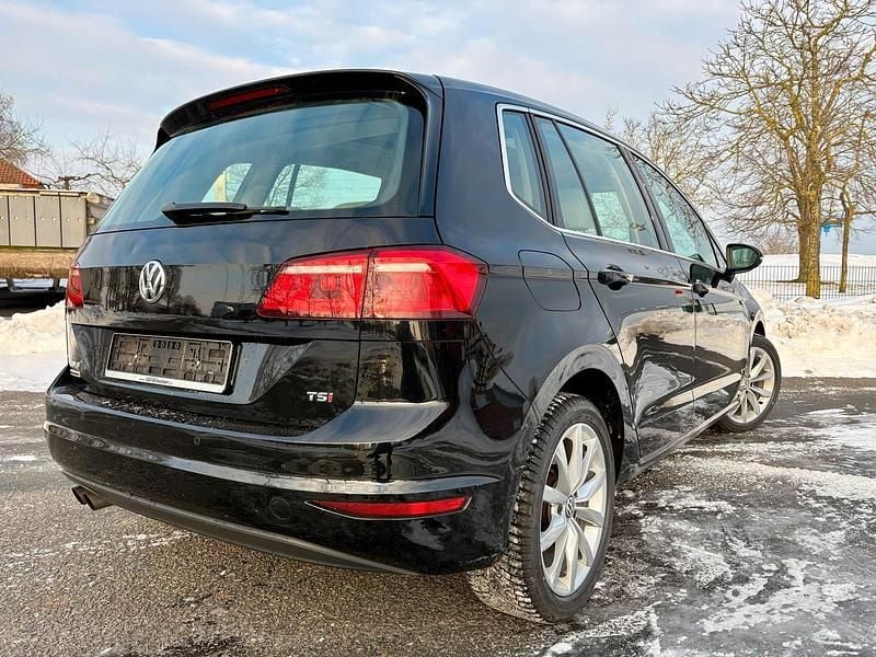 Gebraucht VW Golf VII Highline 125 PS (91 kW) 2017 Schwarz Limousine
