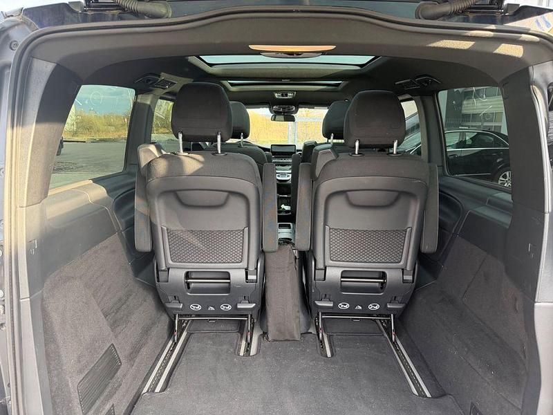 Gebraucht Mercedes E250 Edition 190 PS (139 kW) 2021 Blau Van / Kleinbus