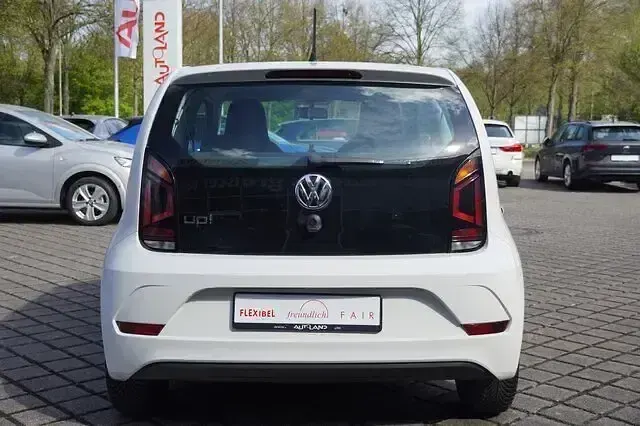 Gebraucht VW up! move up! 75 PS (55 kW) 2019 Weiß Kleinwagen