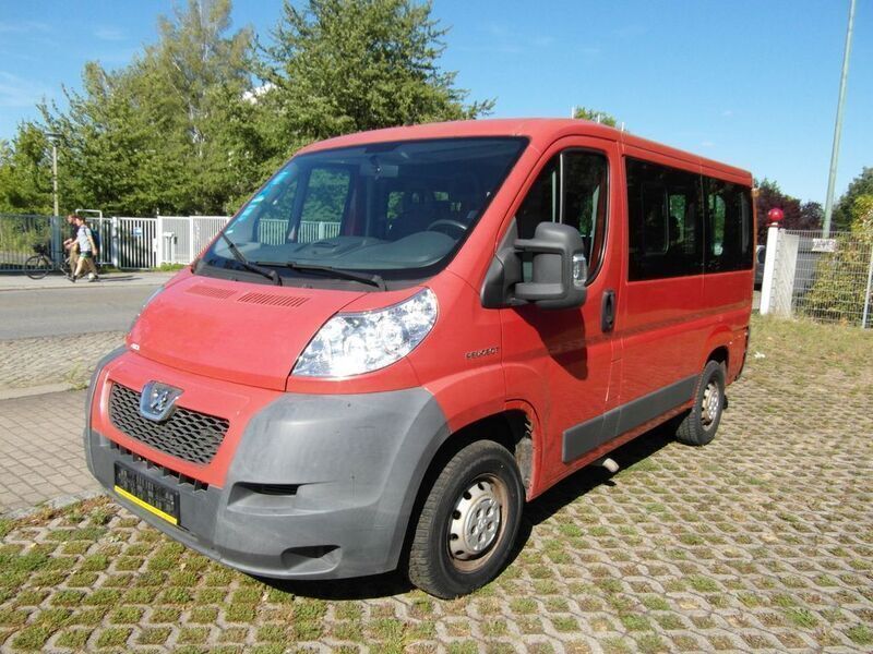 Gebraucht Peugeot Boxer 101 PS (74 kW) 2008 Rot Van