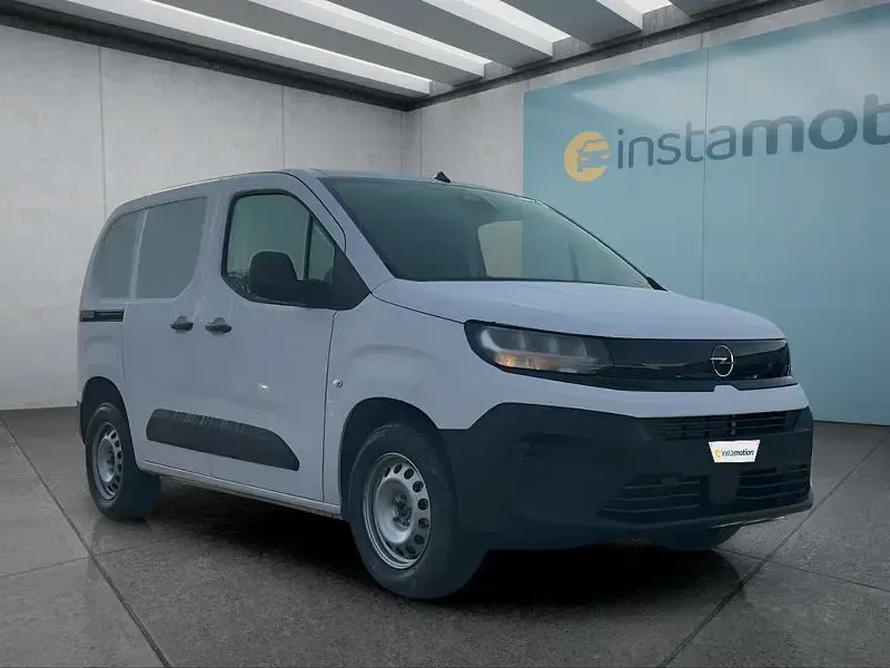 Nowe Opel Combo 110 KM (80 kW) 2026 Biały Minivan