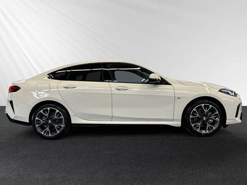 Gebraucht BMW 1M Efficient Dynamics 190 PS (139 kW) 2025 Weiss Coupé