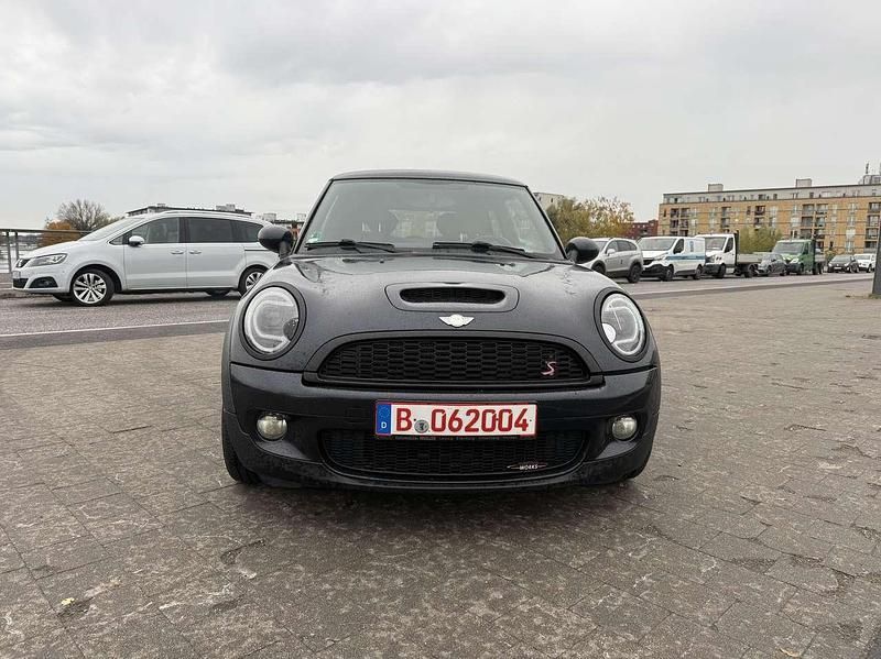 Gebraucht Mini Cooper S 174 PS (127 kW) 2008 Astro black metallic Kleinwagen