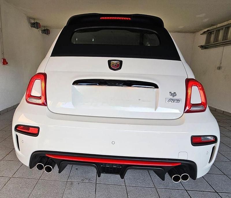 Gebraucht Abarth 595C Pista 165 PS (121 kW) 2020 Weiß Cabrio
