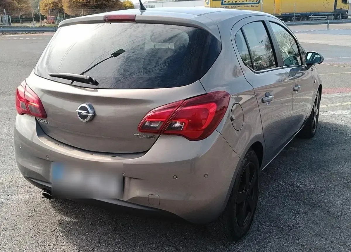 Używany Opel Corsa 125 KM (91 kW) 2016 Brązowy Hatchback