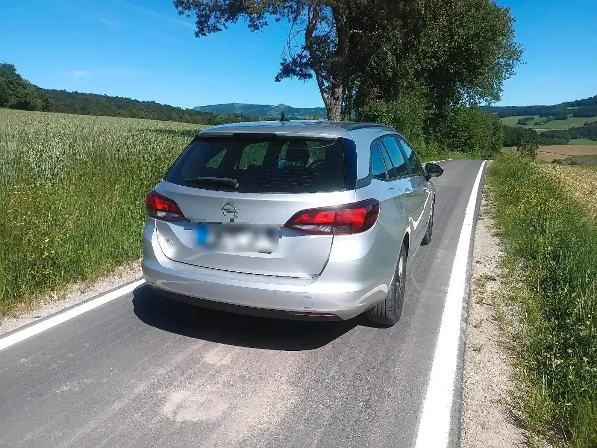 Gebraucht Opel Astra 110 PS (80 kW) 2019 Silber Kombi