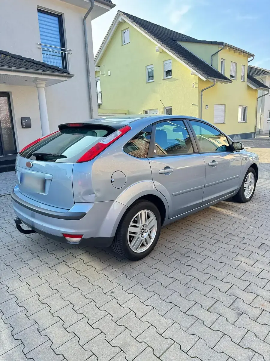 Gebraucht Ford Focus 101 PS (74 kW) 2006 Kleinwagen
