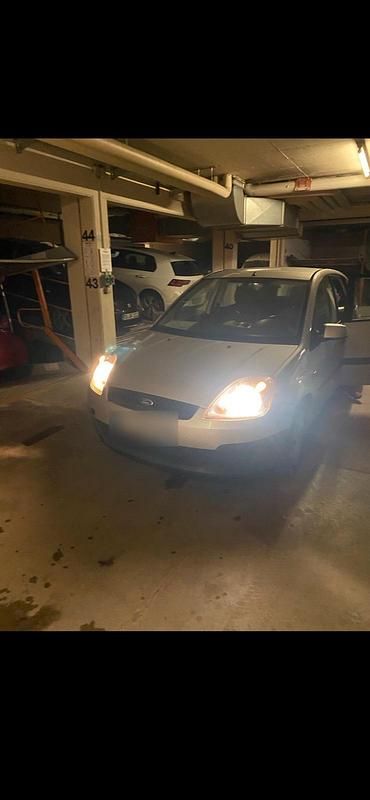 Gebraucht Ford Fiesta 2006 Grau Kleinwagen