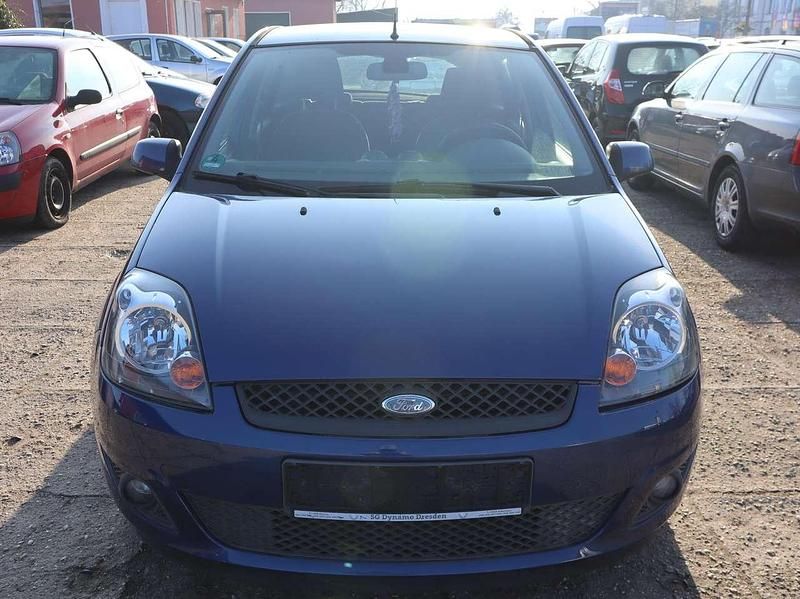 Gebraucht Ford Fiesta Style 80 PS (58 kW) 2008 Burmablau Kleinwagen
