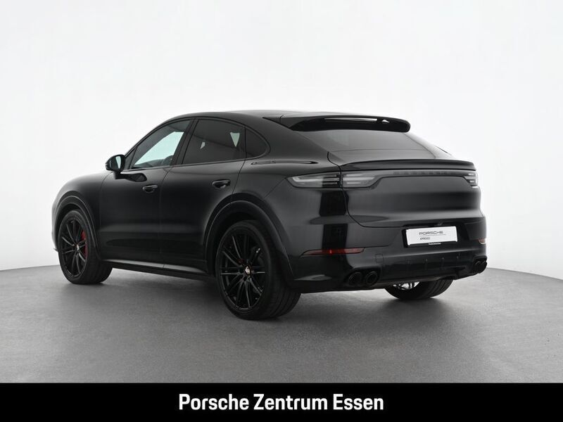 Gebraucht Porsche Cayenne GTS 460 PS (338 kW) 2020 Tiefschwarzmetallic SUV
