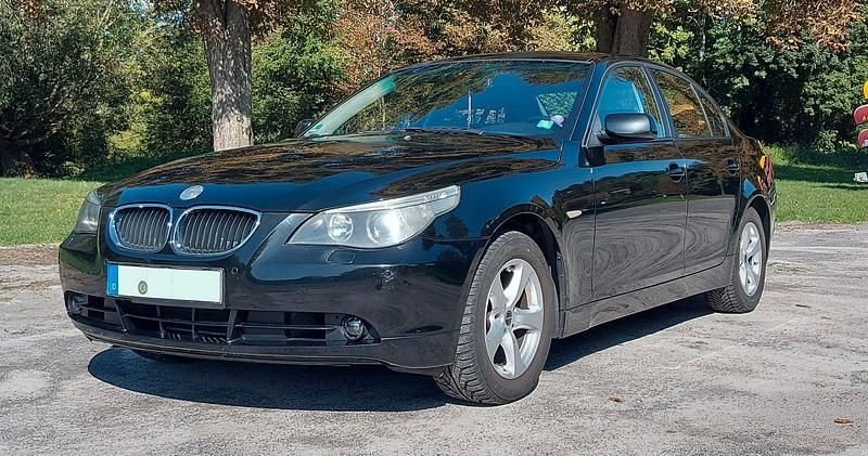 Schwarz Gebraucht 2005 BMW 530 Performance Limousine | 8.900 € (Guter Preis) - Bild 1/4