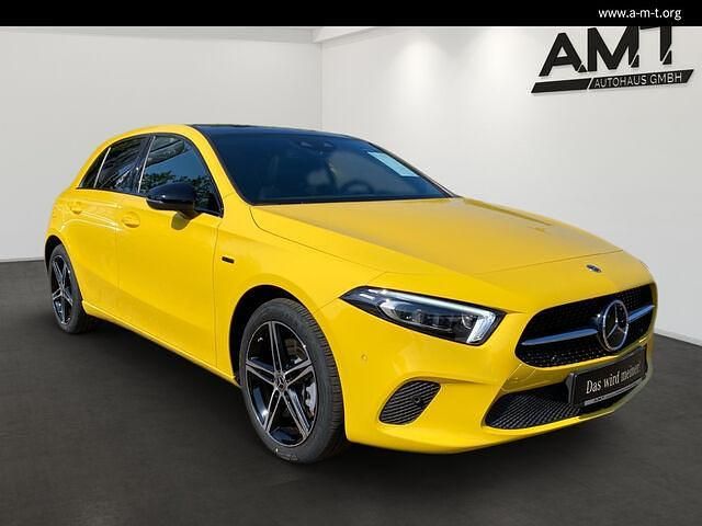 Gebraucht Mercedes A250 Progressive 218 PS (160 kW) 2020 Gelb Limousine