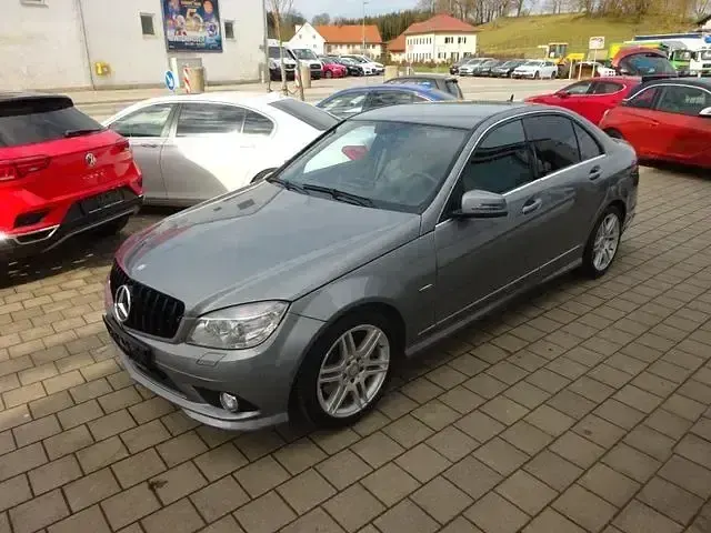 Gebraucht Mercedes C350 292 PS (214 kW) 2009 Silber Limousine