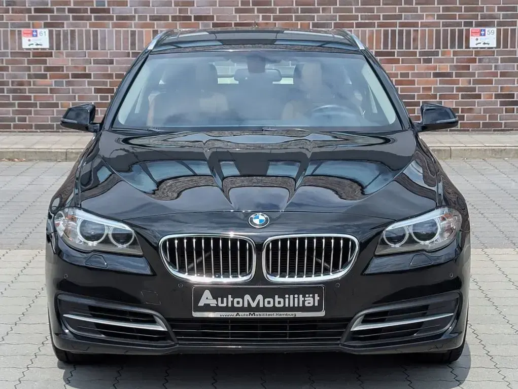 Gebraucht BMW 518 Luxury Line 150 PS (110 kW) 2016 Schwarz Kombi