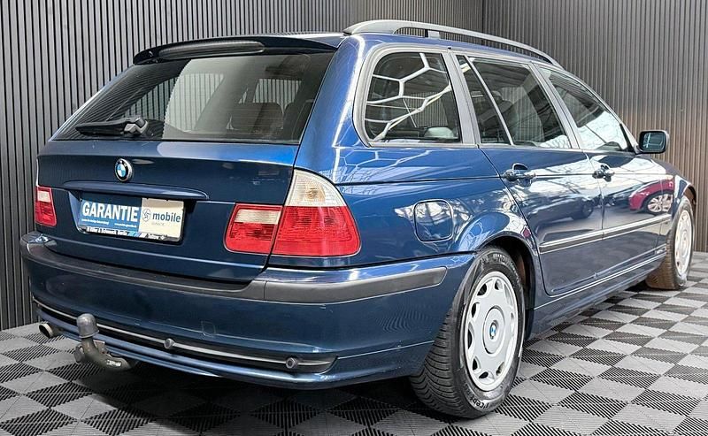 Gebraucht BMW 316 Exclusive 116 PS (85 kW) 2003 Blau Kombi