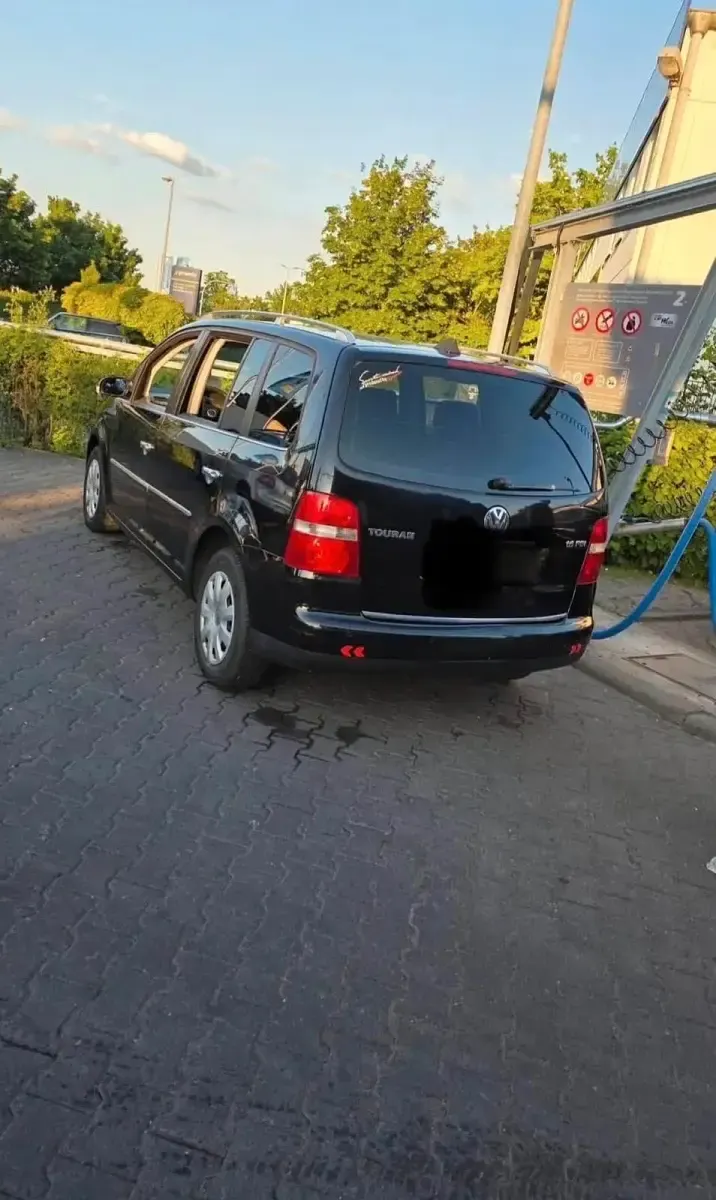 Gebraucht VW Touran 116 PS (85 kW) 2005 Schwarz Van / Kleinbus