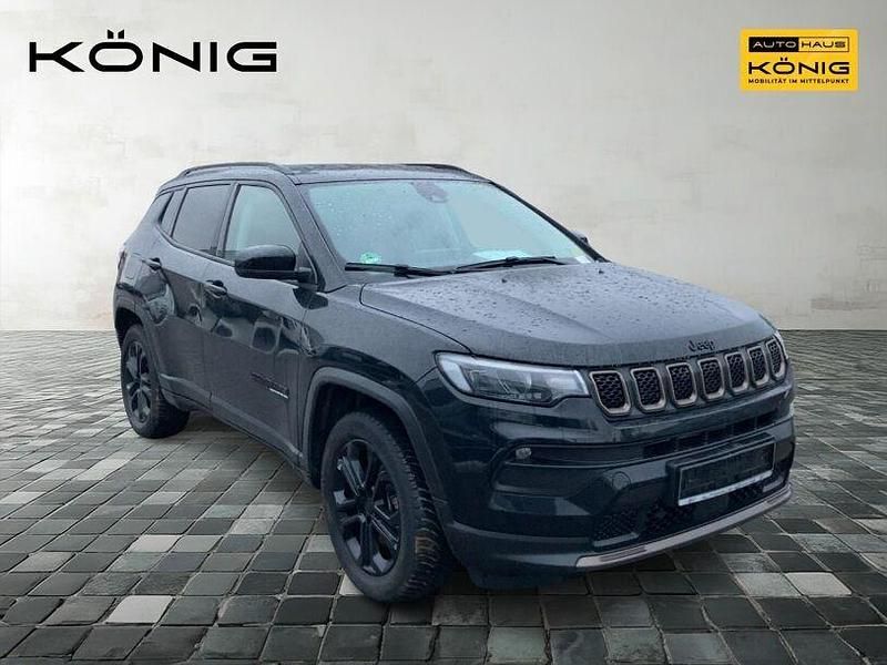 Gebraucht Jeep Compass 180 PS (132 kW) 2022 Solid black (schwarz) SUV