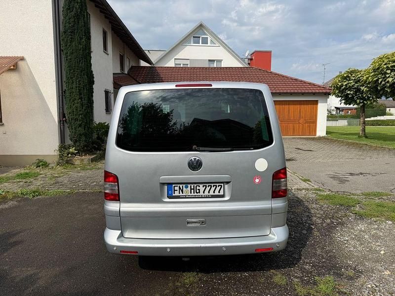 Second-hand VW T5 174 CP (127 kW) 2005 Argintiu Van