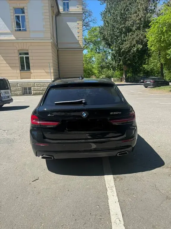 Gebraucht BMW 530e 292 PS (214 kW) 2022 Schwarz Kombi