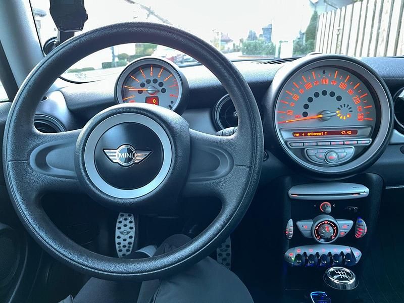 Gebraucht Mini ONE 75 PS (55 kW) 2010 Weiß Kleinwagen