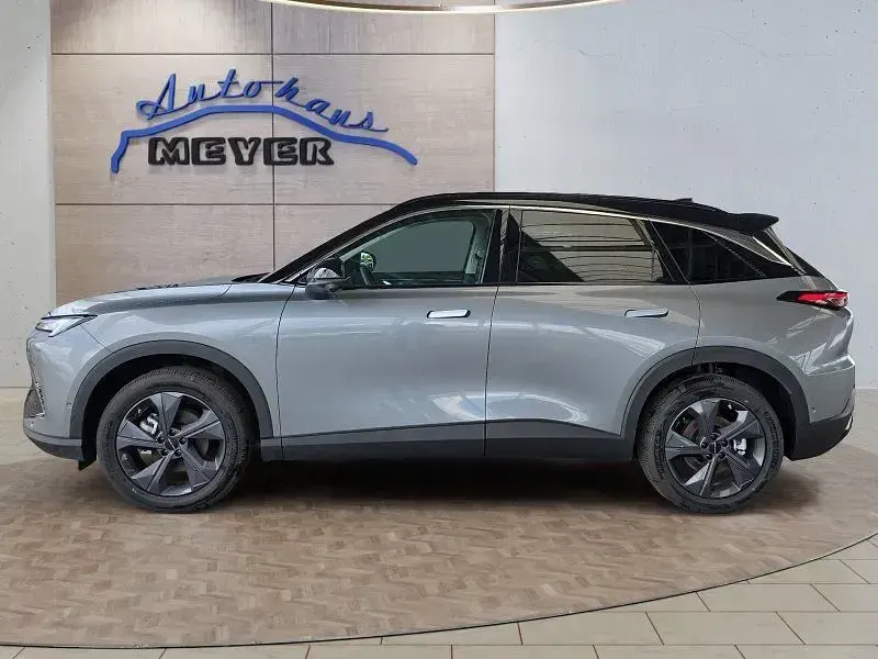 Uusi Baic X55 177 HP (130 kW) 2025 Harmaa Katumaasturi