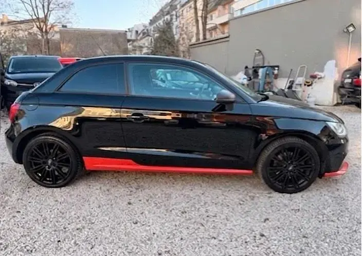 Gebraucht Audi A1 105 PS (77 kW) 2011 Schwarz Kleinwagen
