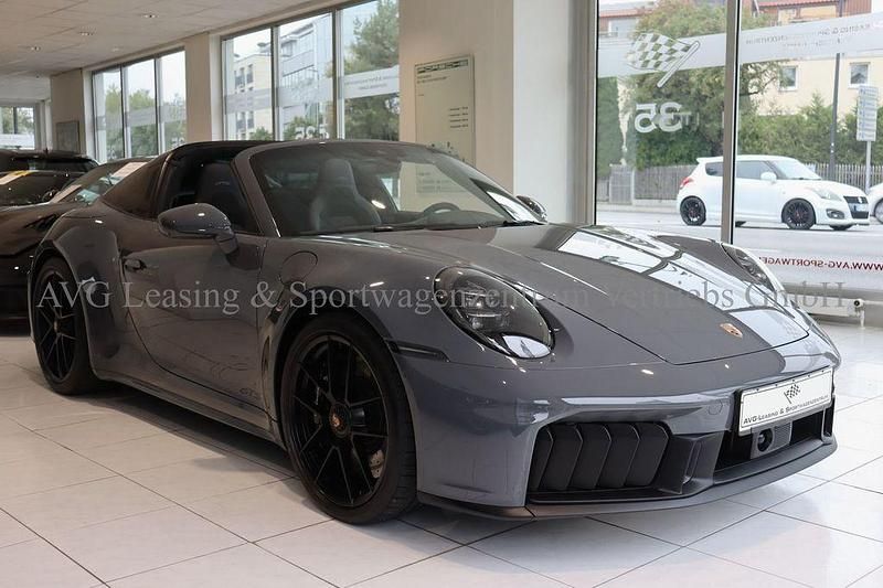 Grau Gebraucht 2024 Porsche 911 Targa 4 Cabrio | 214.800 € - Bild 1/4