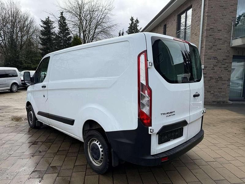 Gebraucht Ford Transit Custom 105 PS (77 kW) 2021 Frostweiß Van / Kleinbus
