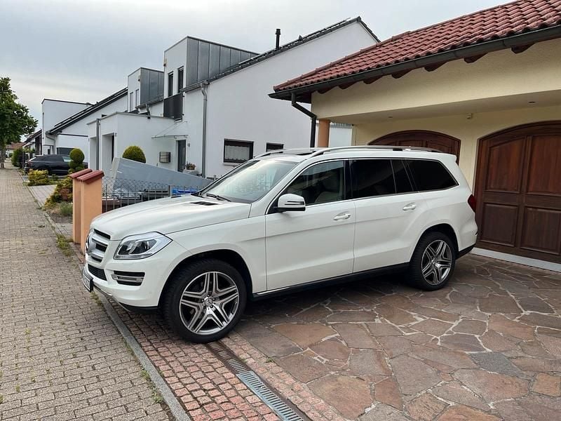 Gebraucht Mercedes GL350 AMG 258 PS (189 kW) 2013 Weiß SUV