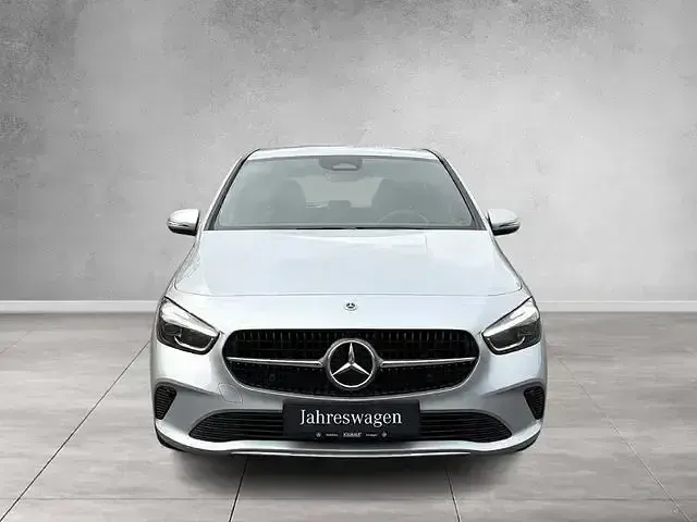Gebraucht Mercedes B200 Progressive 2025 Andere Kleinwagen