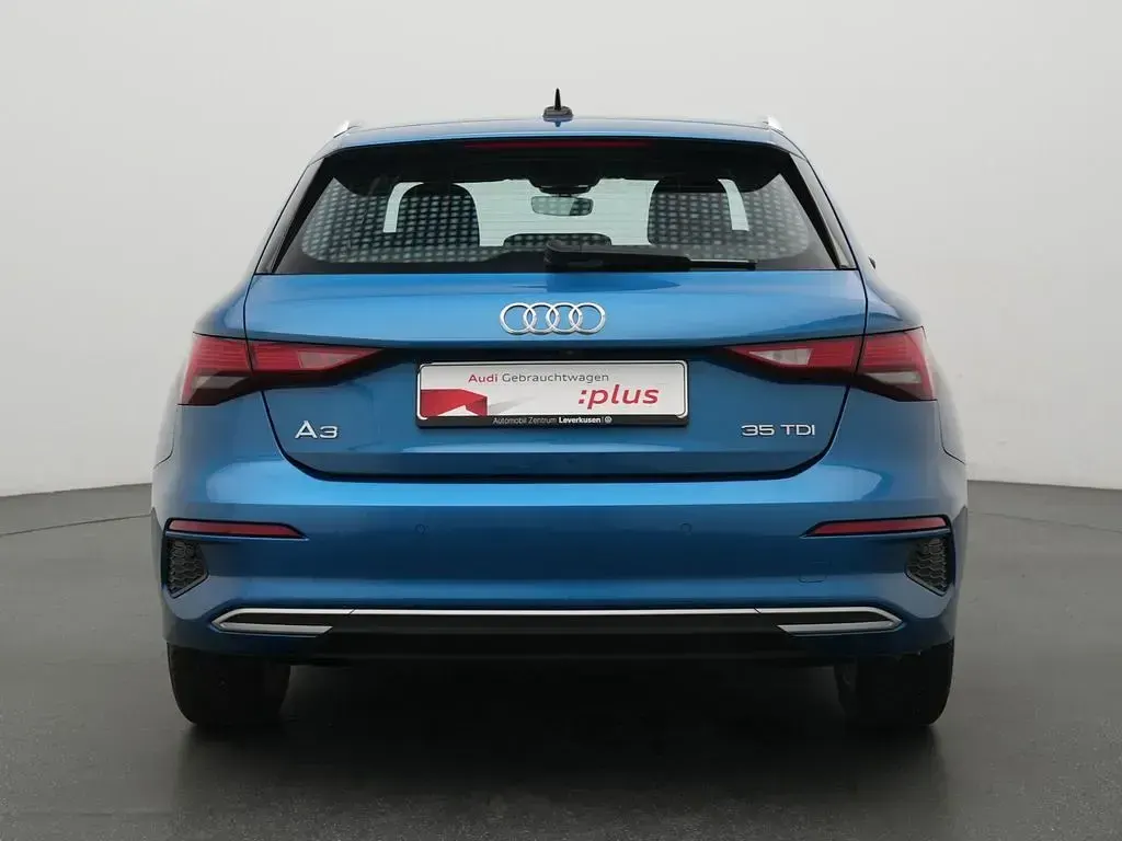 Brugt Audi A3 Advanced 150 HK (110 kW) 2021 Blå Sedan