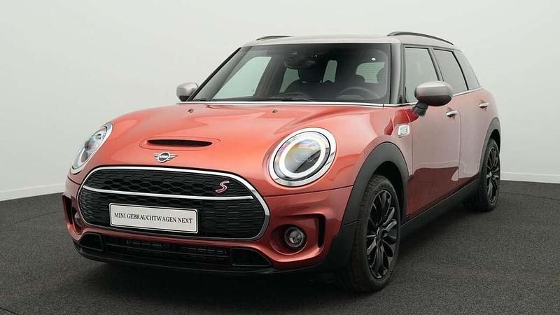 Rot Gebraucht 2024 Mini Cooper S Clubman Classic Kombi | 31.779 € (Fairer Preis) - Bild 1/4