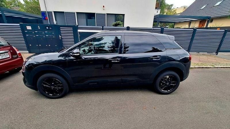 Schwarz Gebraucht 2019 Citroën C4 Cactus PureTech Kleinwagen | 9.500 € (Superpreis) - Bild 1/4