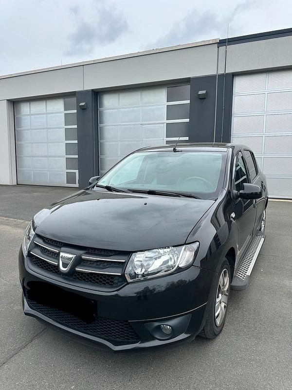 Gebraucht Dacia Sandero 90 PS (66 kW) 2013 Schwarz SUV