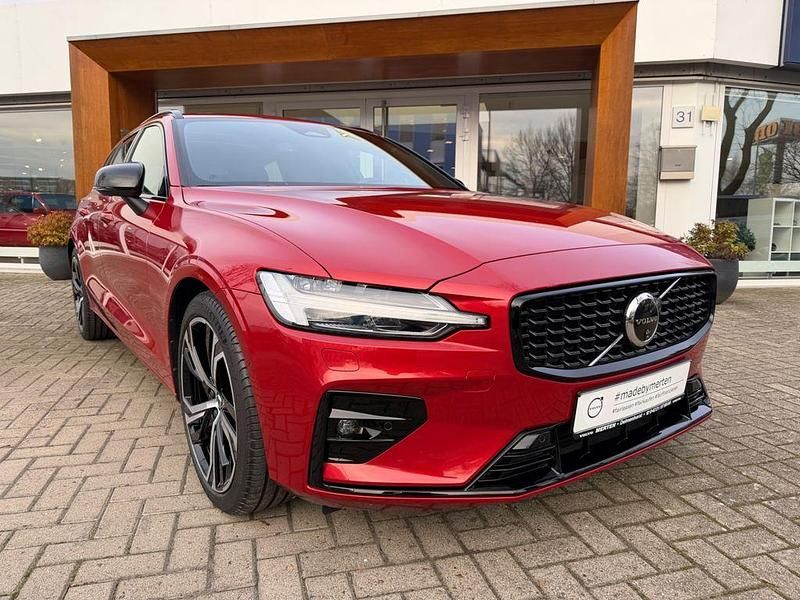 Occasion Volvo V60 Plus 197 ch (144 kW) 2025 Rouge Break