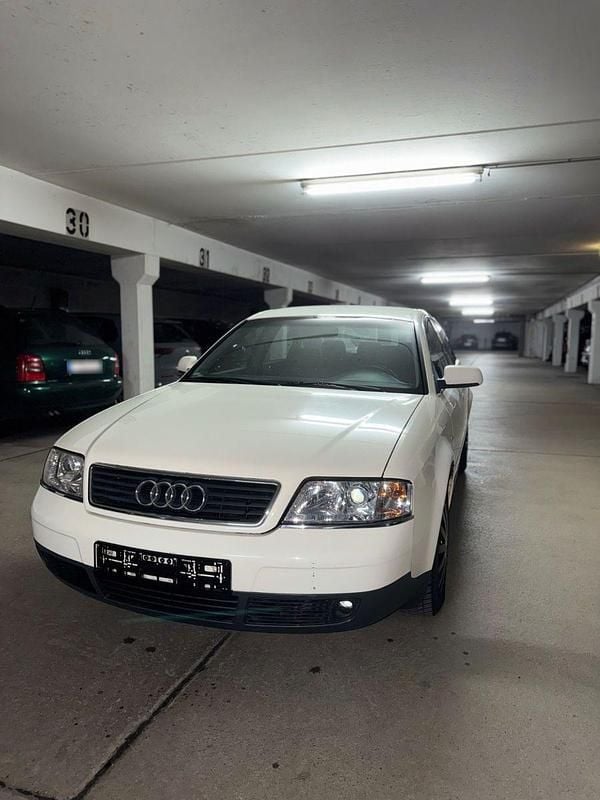 Używany Audi A6 165 KM (121 kW) 1999 Biały Sedan/Limuzyna