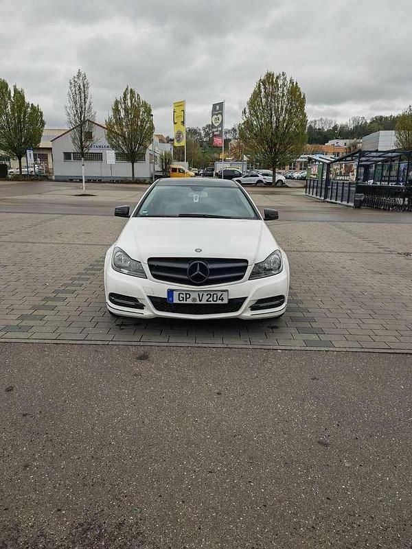 Gebraucht Mercedes C180 156 PS (114 kW) 2012 Coupé