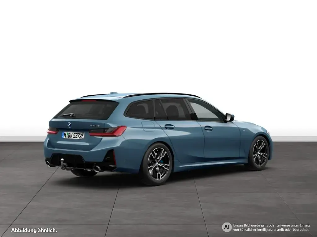 Gebraucht BMW 330e M Sport 292 PS (214 kW) 2025 Blau Kombi