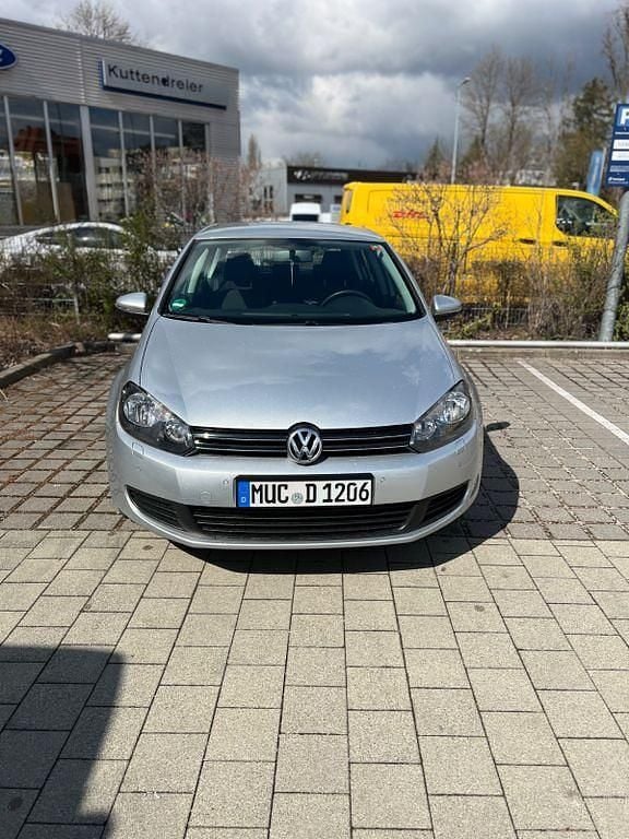 Gebraucht VW Golf VI 122 PS (89 kW) 2009 Silber Kleinwagen