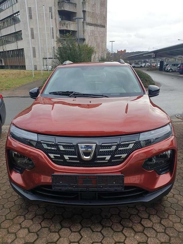Gebraucht Dacia Spring Essentiel 33 kW (45 PS) 2023 Rot Kleinwagen