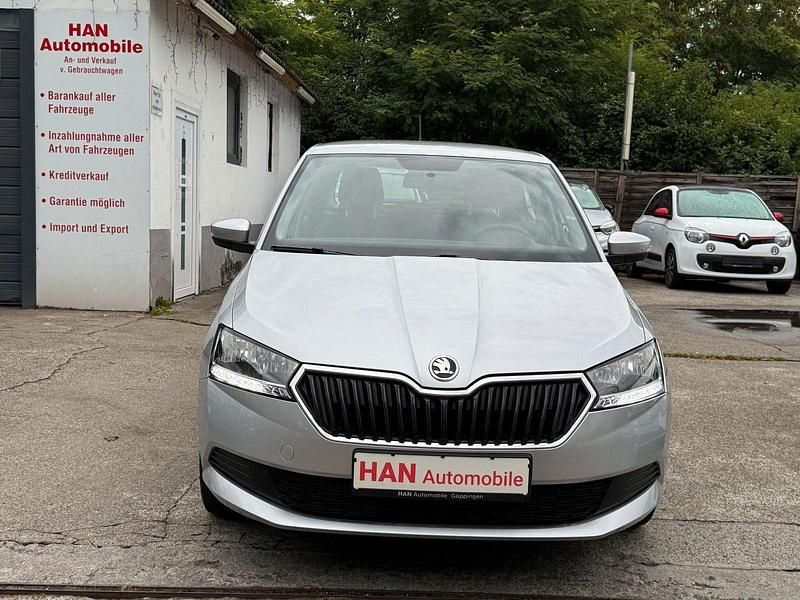 Silber Gebraucht 2019 Skoda Fabia Cool Plus Kleinwagen | 9.490 € (Fairer Preis) - Bild 1/4