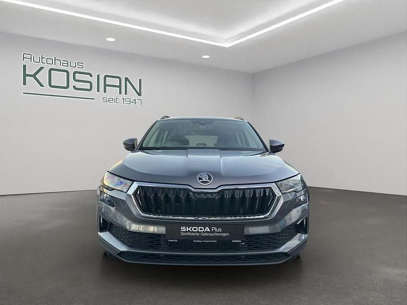 Gebraucht Skoda Karoq Selection 150 PS (110 kW) 2025 Graphitegrau SUV