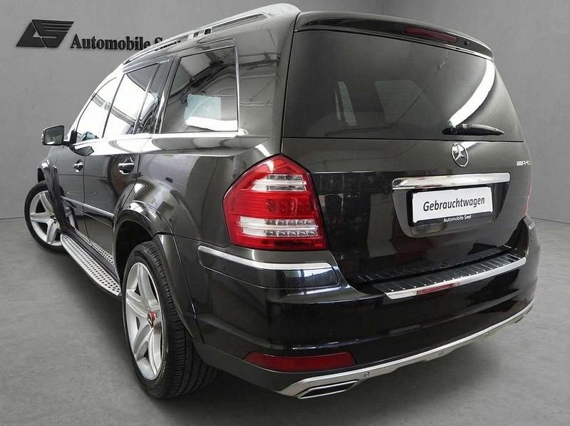 Gebraucht Mercedes GL350 265 PS (194 kW) 2010 Peridotbraun SUV
