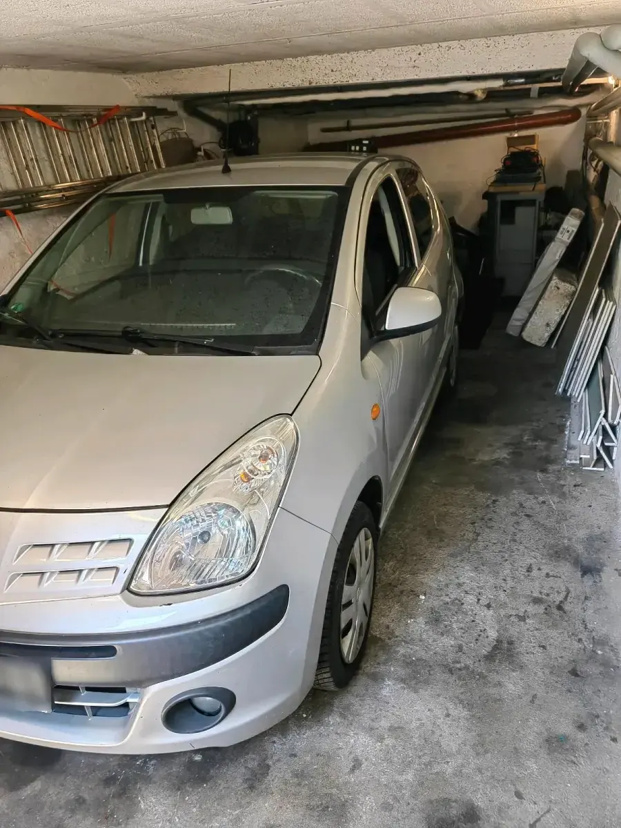 Gebraucht Nissan Pixo 68 PS (50 kW) 2009 Silber Kleinwagen