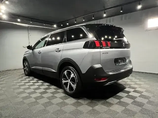 Gebraucht Peugeot 5008 Crossway 180 PS (132 kW) 2020 Grau SUV