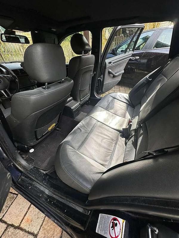 Gebraucht BMW 320 150 PS (110 kW) 2004 Blau Kombi