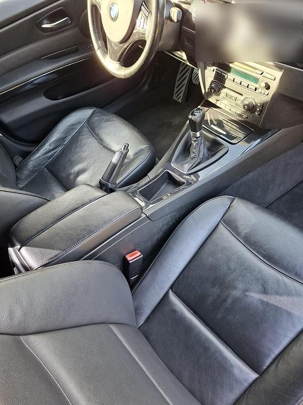 Gebraucht BMW 325 218 PS (160 kW) 2005 Grau Limousine