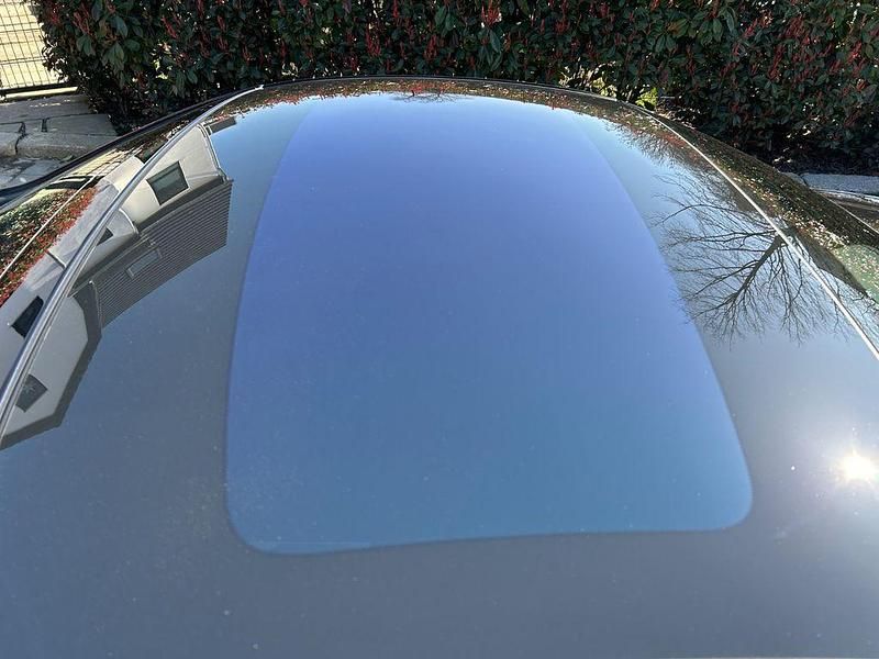 Gebraucht Mercedes SLC180 156 PS (114 kW) 2017 Schwarz Cabrio