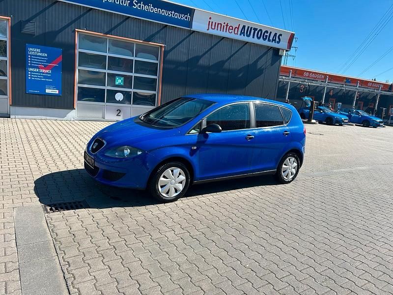 Blau Gebraucht 2007 Seat Altea Van / Kleinbus | 2.700 € (Guter Preis) - Bild 1/4